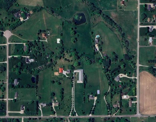 839 Rockmill Road NW, Lancaster, OH 43130