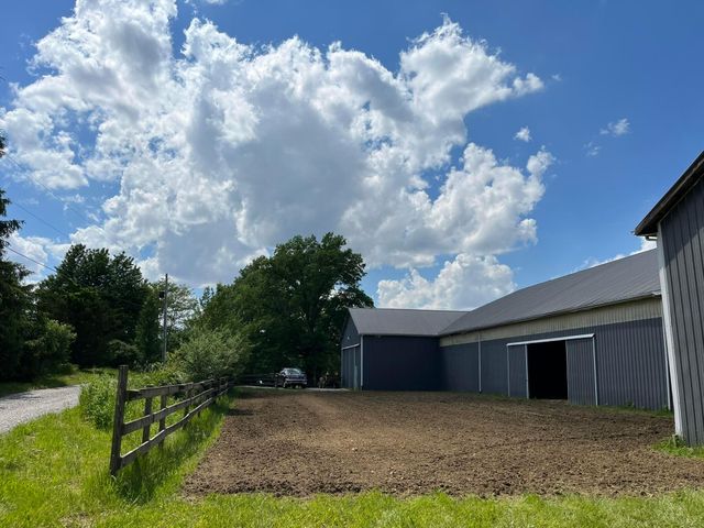 839 Rockmill Road NW, Lancaster, OH 43130