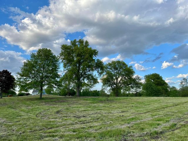 839 Rockmill Road NW, Lancaster, OH 43130