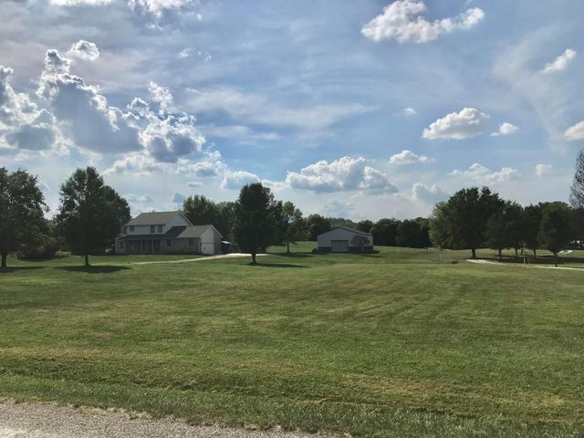 839 Rockmill Road NW, Lancaster, OH 43130