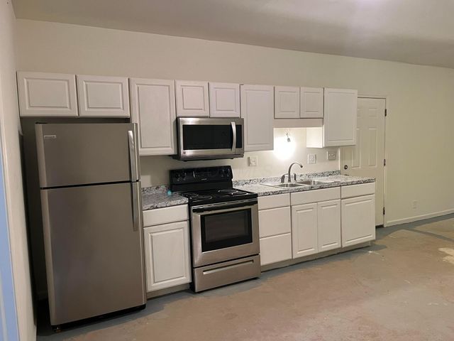 839 Rockmill Road NW, Lancaster, OH 43130