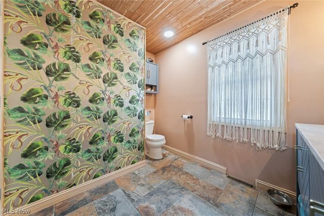 4950 Harris Road, Broadview Heights, OH 44147