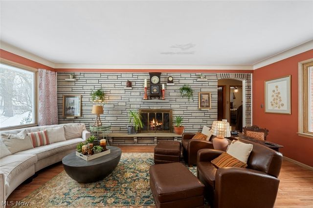 4950 Harris Road, Broadview Heights, OH 44147