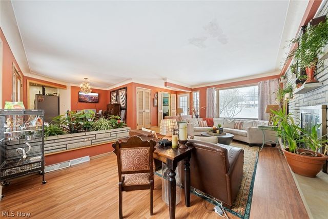 4950 Harris Road, Broadview Heights, OH 44147