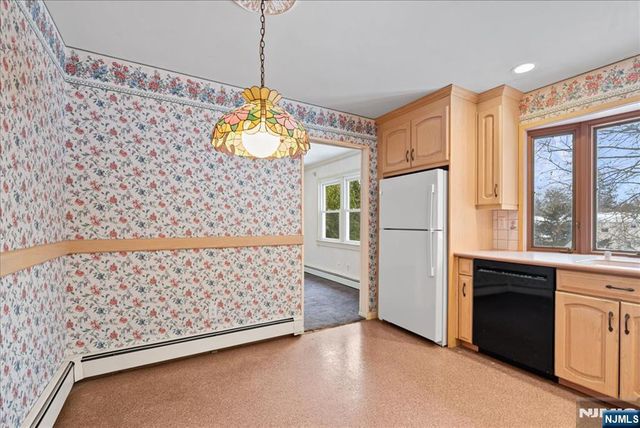 230 Orchard Drive, Mahwah, NJ 07430