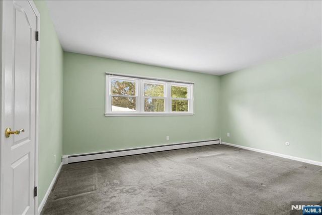 230 Orchard Drive, Mahwah, NJ 07430