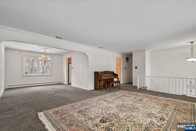 230 Orchard Drive, Mahwah, NJ 07430