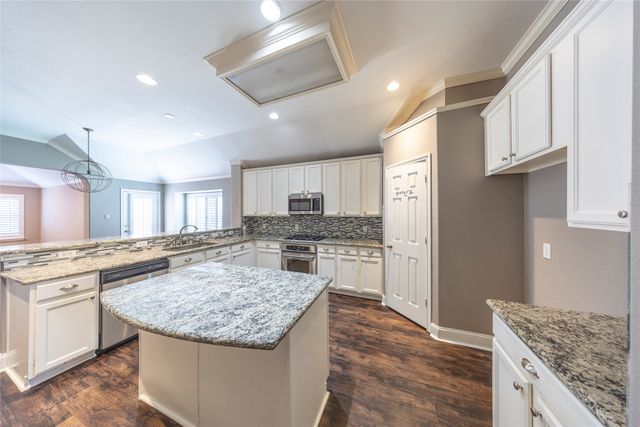 13477 Bugatti Drive, Frisco, TX 75033