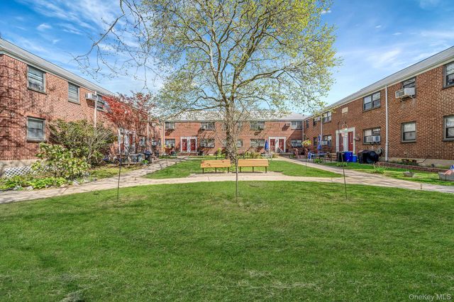 160-21 16th Avenue 6253, Whitestone, NY 11357