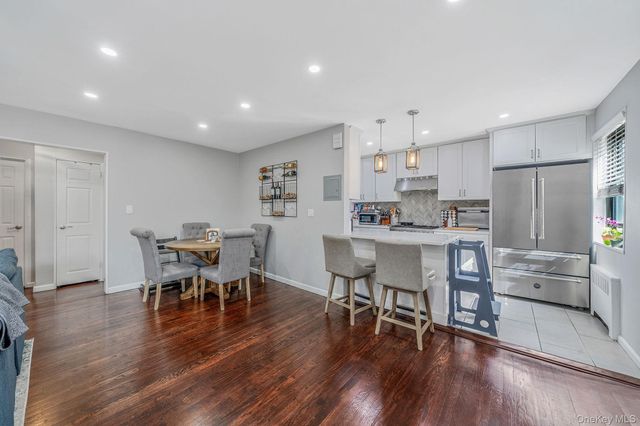 160-21 16th Avenue 6253, Whitestone, NY 11357