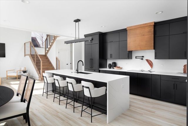 26009 W Forrester Drive, Plainfield, IL 60585