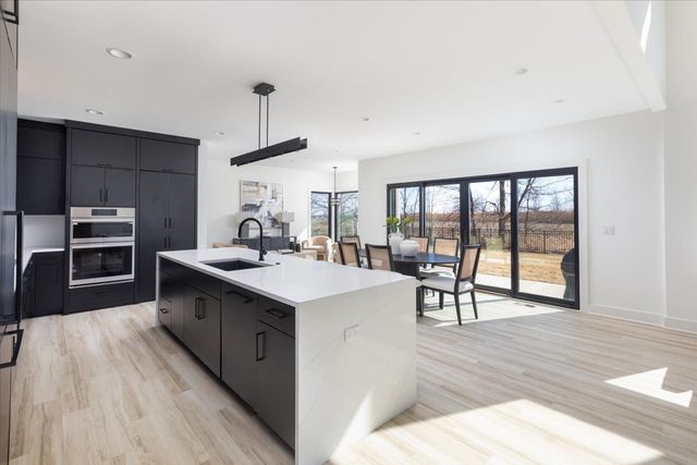 26009 W Forrester Drive, Plainfield, IL 60585