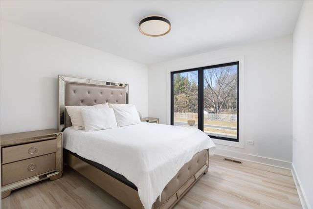 26009 W Forrester Drive, Plainfield, IL 60585