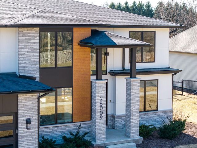 26009 W Forrester Drive, Plainfield, IL 60585