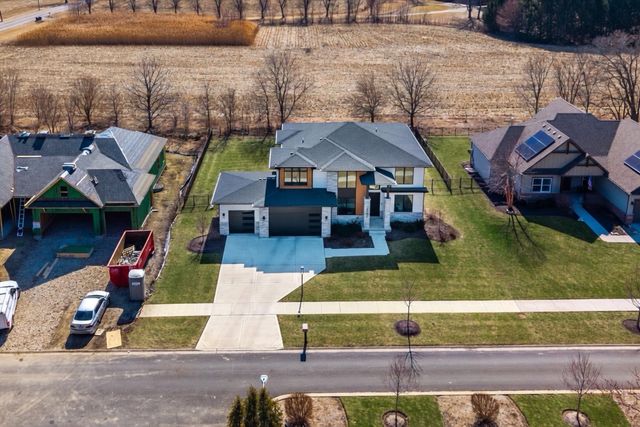 26009 W Forrester Drive, Plainfield, IL 60585