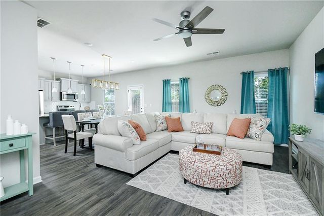 2288 Elise Way, Hampton, GA 30228