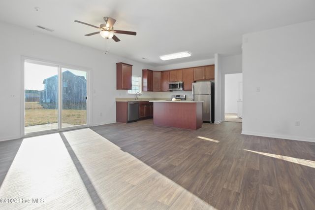 108 Cape Fear Drive, Shawboro, NC 27973