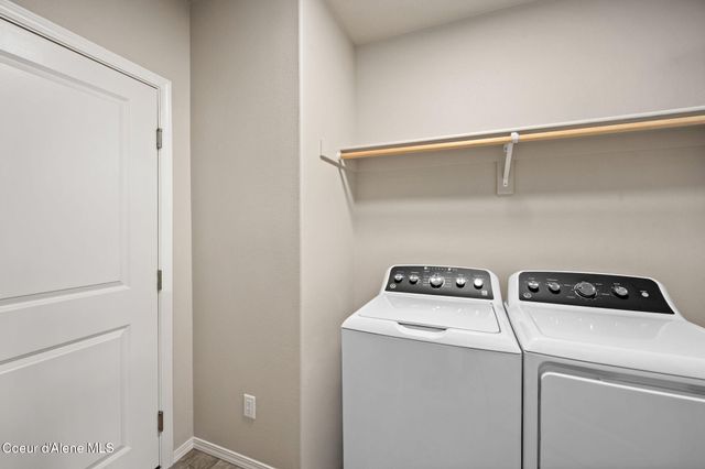 6673 W Frehley WAY, Rathdrum, ID 83858