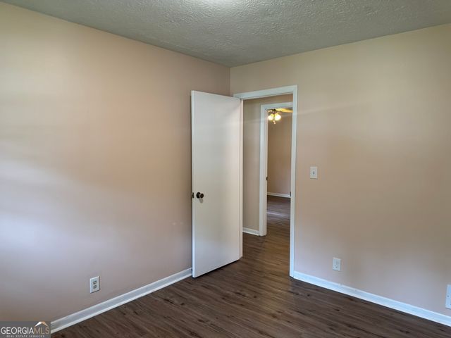 827 San Miguel Drive, Stone Mountain, GA 30083