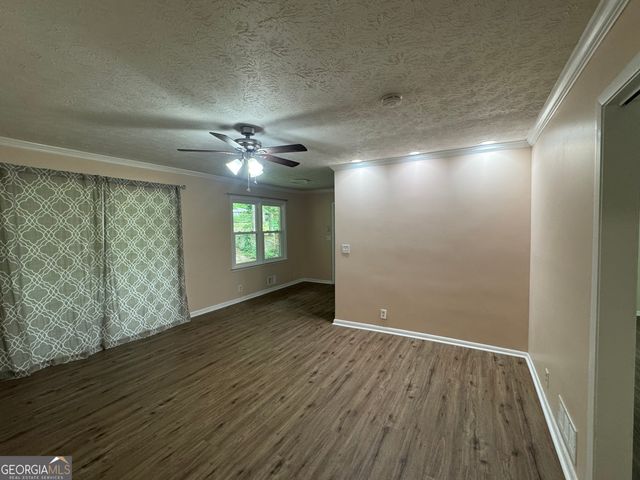 827 San Miguel Drive, Stone Mountain, GA 30083