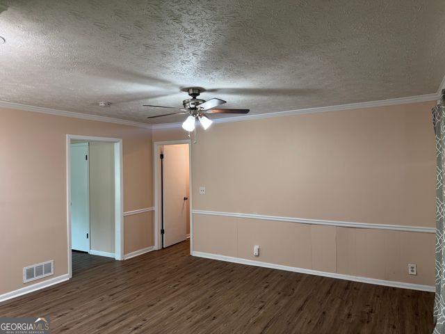 827 San Miguel Drive, Stone Mountain, GA 30083