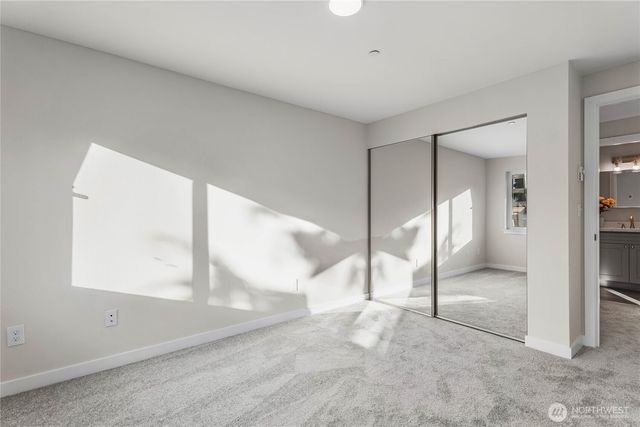 12600 57th Avenue S #B104, Seattle, WA 98178