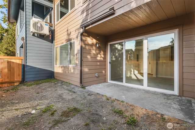 12600 57th Avenue S #B104, Seattle, WA 98178