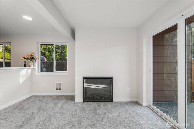 12600 57th Avenue S #B104, Seattle, WA 98178