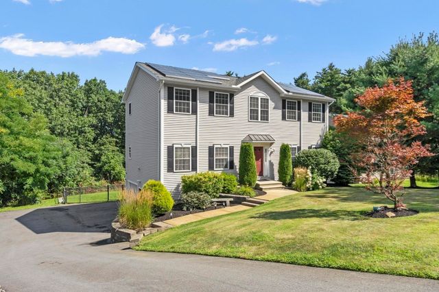 677 Franklin Rd, Fitchburg, MA 01420