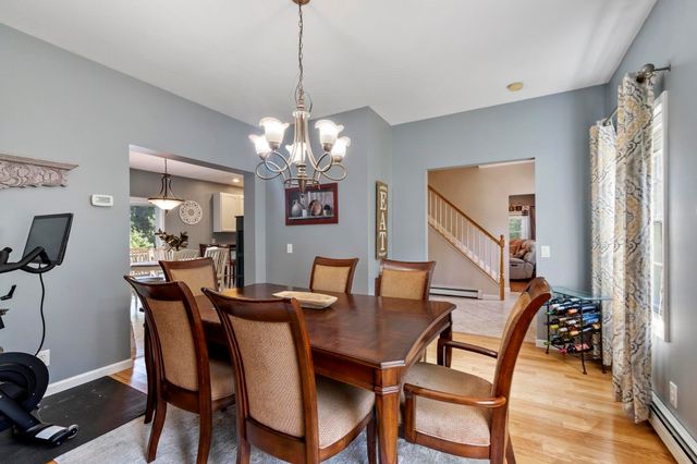 677 Franklin Rd, Fitchburg, MA 01420