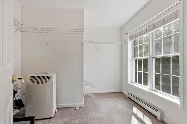677 Franklin Rd, Fitchburg, MA 01420