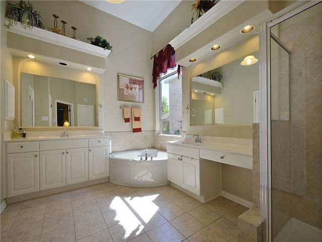 2409 Tivoli DR, Cedar Park, TX 78613