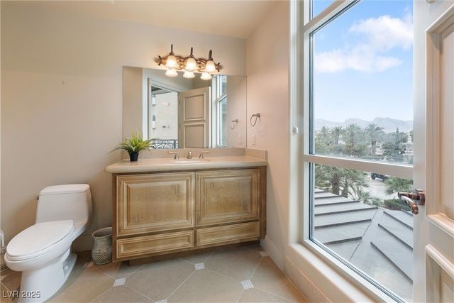 9103 Alta Drive 207, Las Vegas, NV 89145