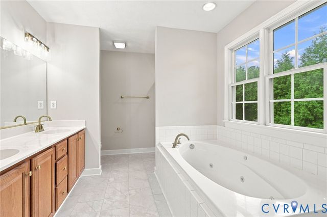 9423 Sir Michael Ln, Mechanicsville, VA 23116