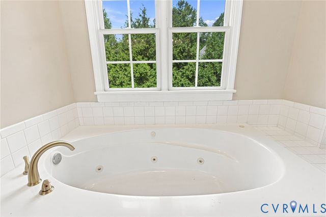 9423 Sir Michael Ln, Mechanicsville, VA 23116