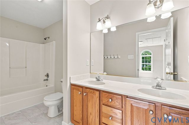 9423 Sir Michael Ln, Mechanicsville, VA 23116