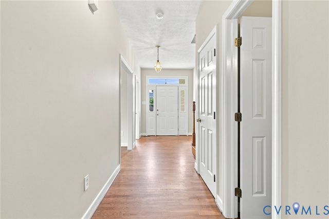 9423 Sir Michael Ln, Mechanicsville, VA 23116