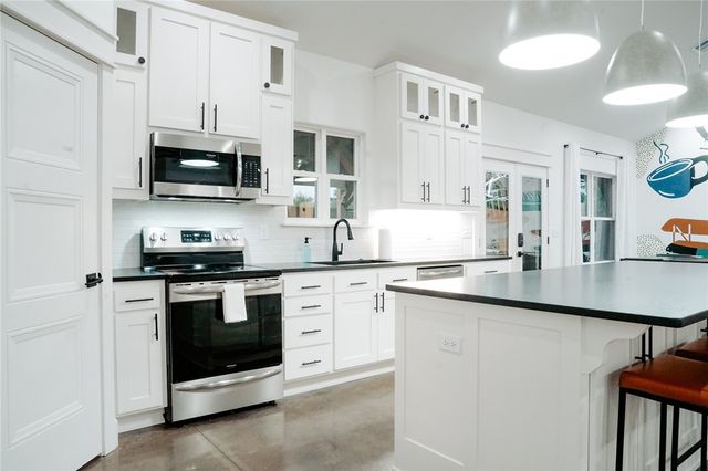 1803 Lazy L Street, Rogers, AR 72758