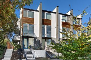 4027 California Avenue SW #D, Seattle, WA 98116