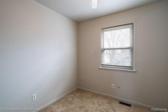 855 Illinois Street, Marysville, MI 48040