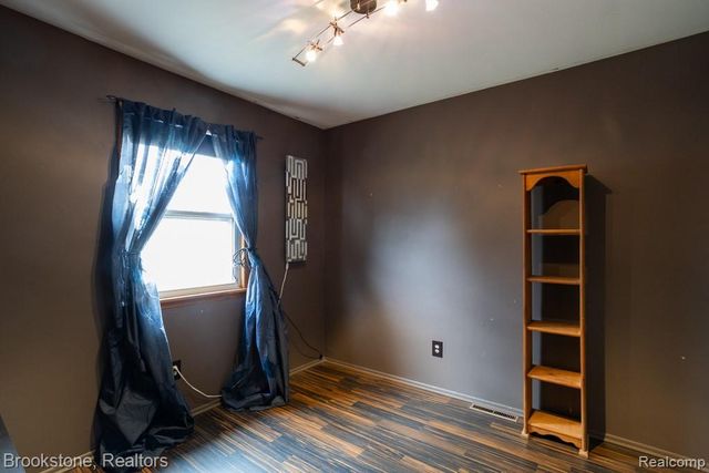 855 Illinois Street, Marysville, MI 48040