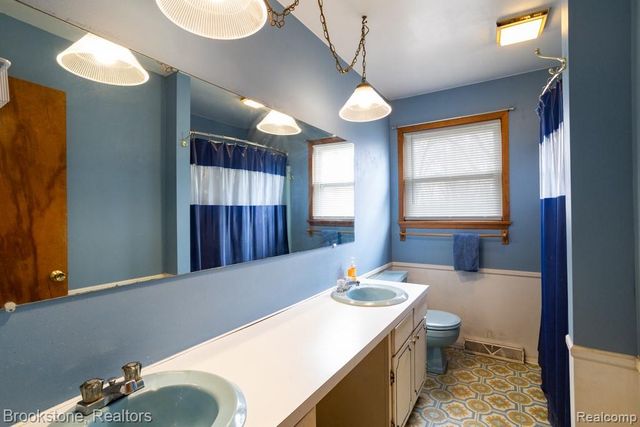 855 Illinois Street, Marysville, MI 48040