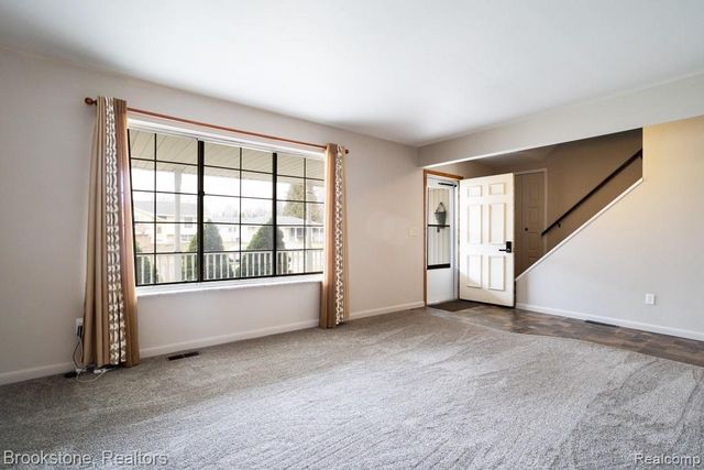 855 Illinois Street, Marysville, MI 48040