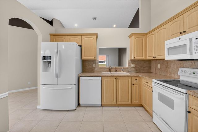 6131 Caladium Road, Delray Beach, FL 33484