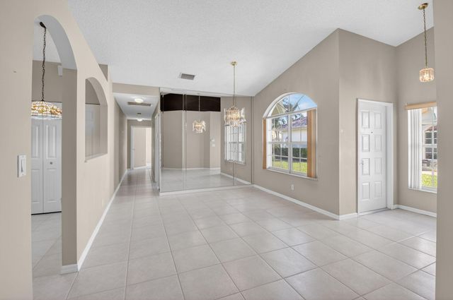 6131 Caladium Road, Delray Beach, FL 33484