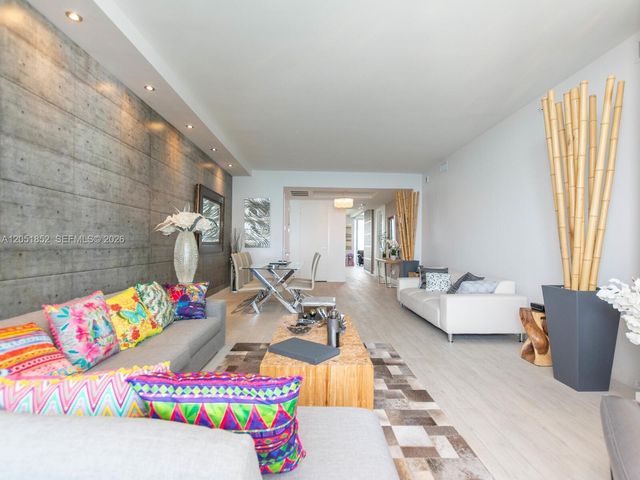 1300 Brickell Bay Drive 3804, Miami, FL 33131
