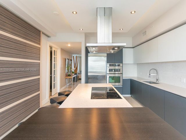 1300 Brickell Bay Drive 3804, Miami, FL 33131