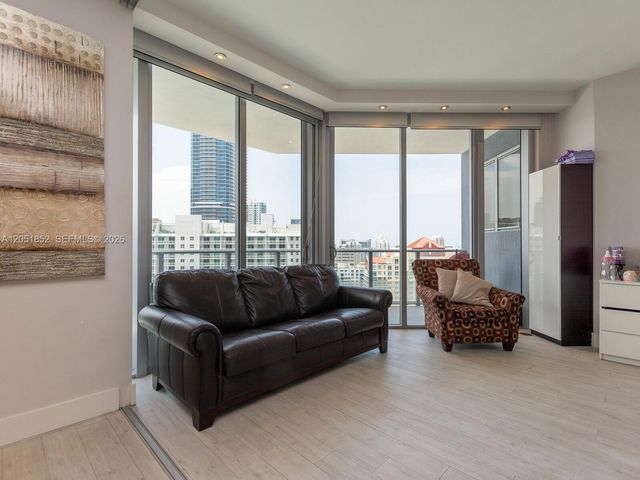 1300 Brickell Bay Drive 3804, Miami, FL 33131