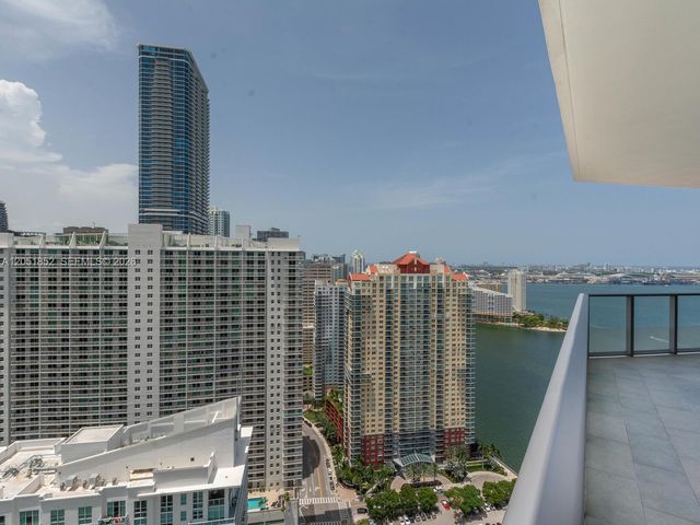 1300 Brickell Bay Drive 3804, Miami, FL 33131