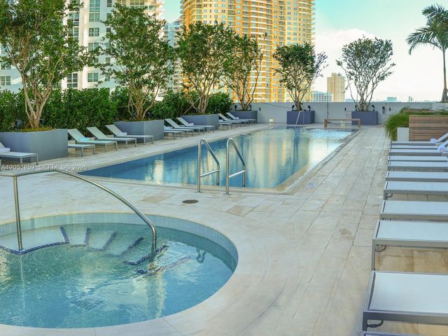 1300 Brickell Bay Drive 3804, Miami, FL 33131
